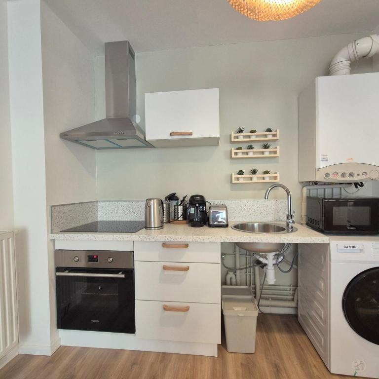 Appartement L'Accès Rouen 10' Centre Historique - Two-Bedroom Apartment - 16