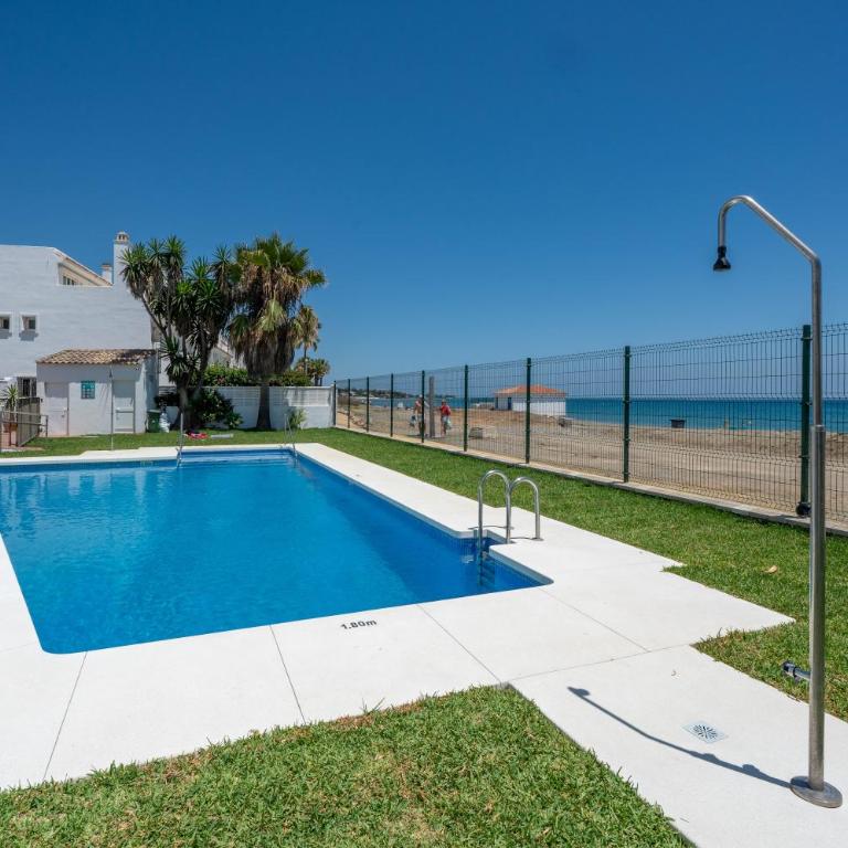Chic 3BR Townhouse on the Beach with pool and garage - Casa Unifamiliar de 3 dormitorios - 32
