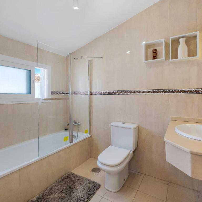 Chic 3BR Townhouse on the Beach with pool and garage - Casa Unifamiliar de 3 dormitorios - 14