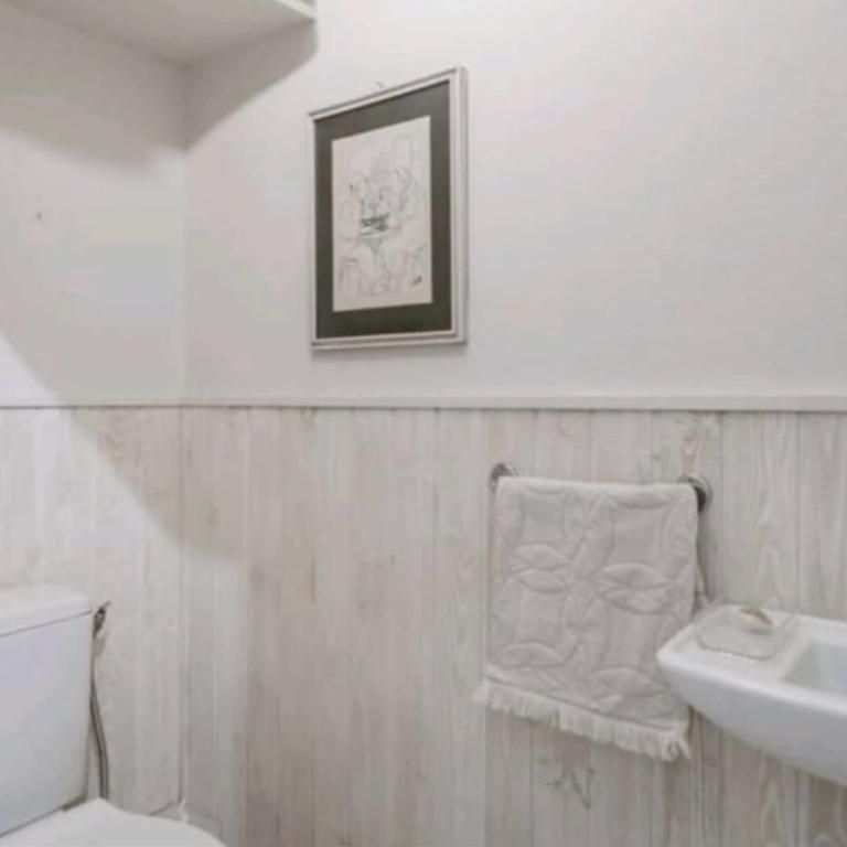 Le Clos St Georges - One-Bedroom Apartment - 14