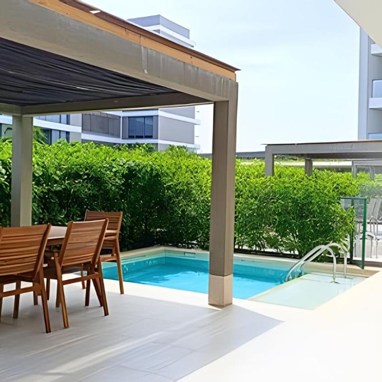 Exclusive Apartment, Private Pool and Beach Access - Two-Bedroom Apartment with Private Pool - 15