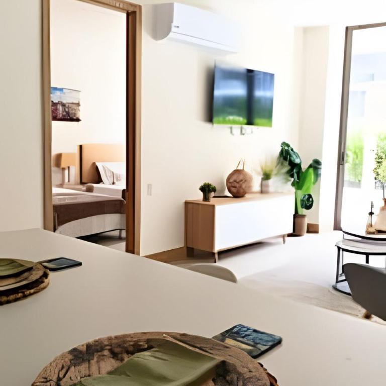 Exclusive Apartment, Private Pool and Beach Access - Two-Bedroom Apartment with Private Pool - 31