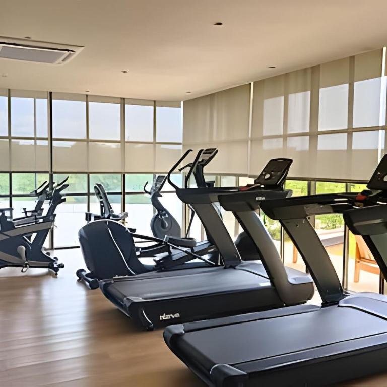 Exclusive Apartment, Private Pool and Beach Access - Two-Bedroom Apartment with Private Pool - 36