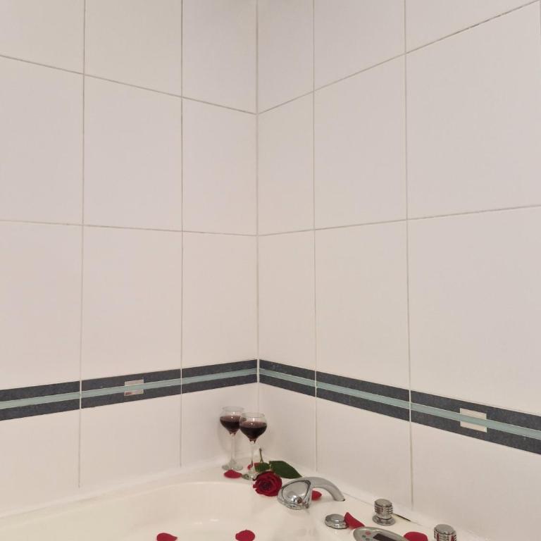 Diva Residence - Two-Bedroom Apartment with Terrace and Sea View - 23