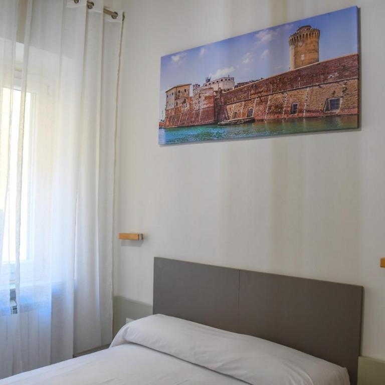 San Giovanni Rooms Livorno - Double Room with Private Bathroom - 9