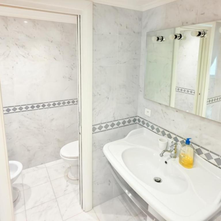 Monte Carlo Central Suite Rickeys - Appartement 1 Chambre - 9