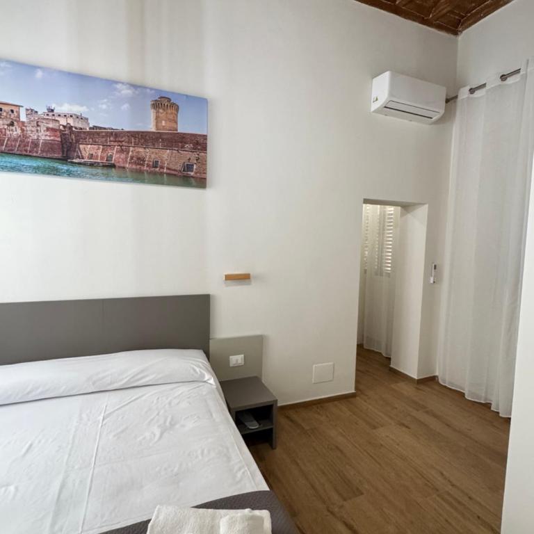 San Giovanni Rooms Livorno - Double Room with Private Bathroom - 13