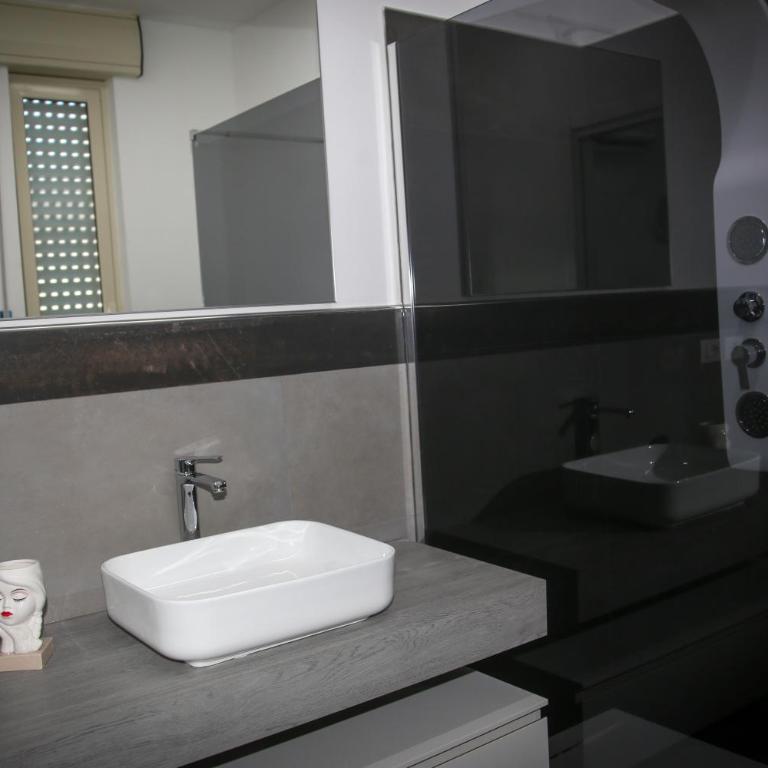 Soggiorno di Charme con 6 posti letto e parcheggio privato - Casa Vacanze - 35