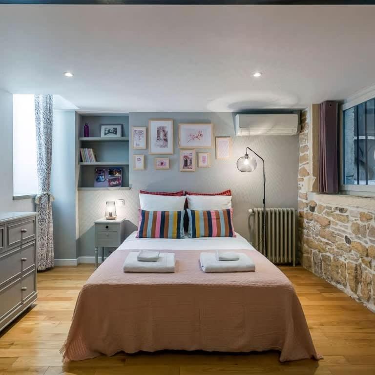 Charlie - Furnished apartment 260m² Downtown Lyon - Apartment - 43