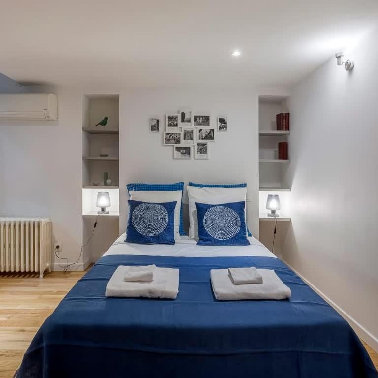 Charlie - Furnished apartment 260m² Downtown Lyon - Apartment - 52