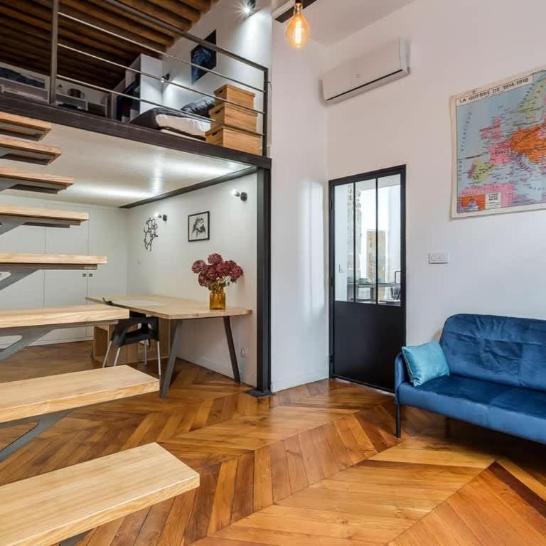 Charlie - Furnished apartment 260m² Downtown Lyon - Apartment - 54