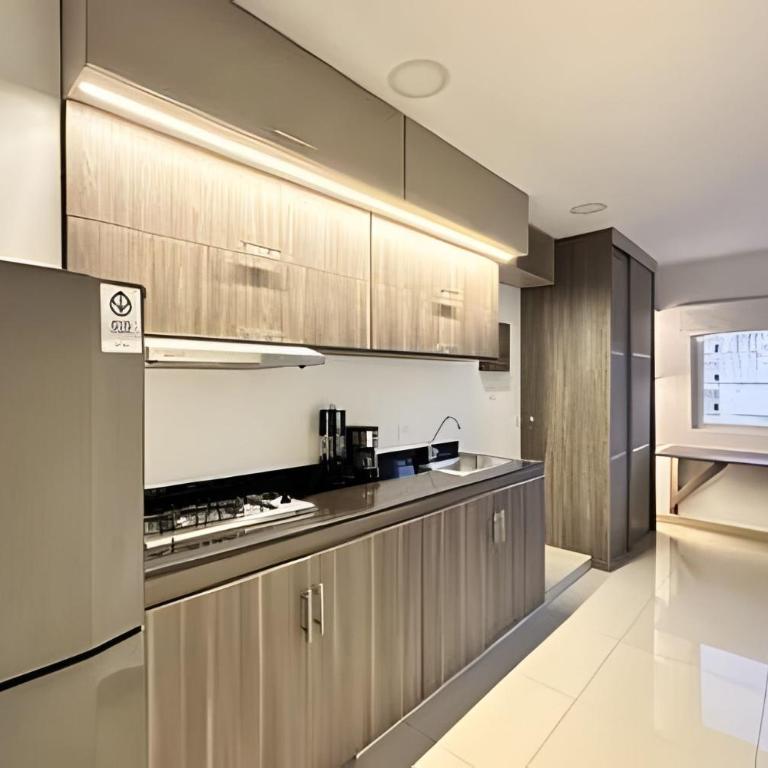 Piscina, jacuzzi en la flora Cali - Estudio - 12