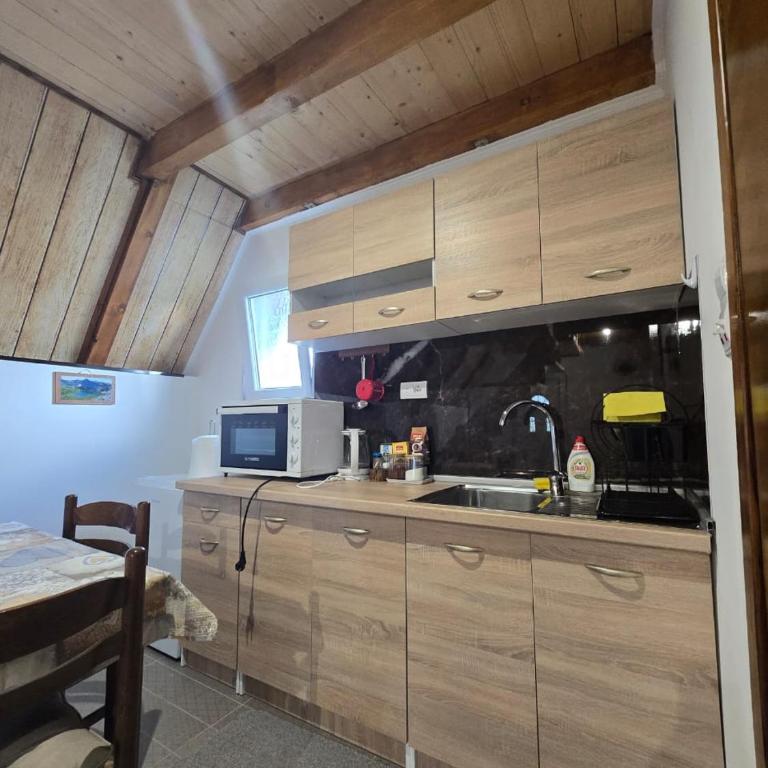 Soko Guest House - Two-Bedroom Apartment - 7
