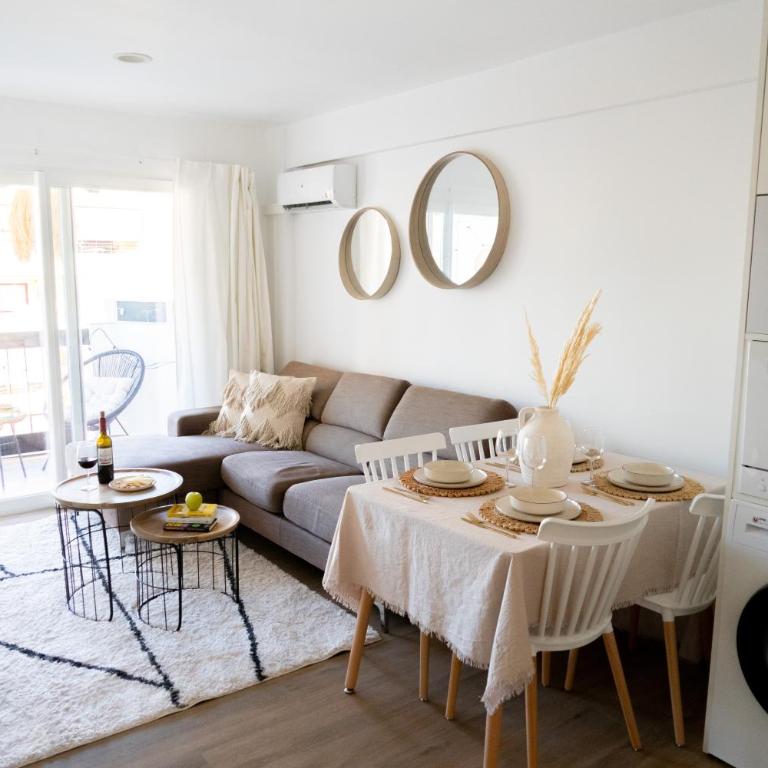 Apartamento con terraza y piscina junto a la playa - Apartamento de 2 dormitorios - 1