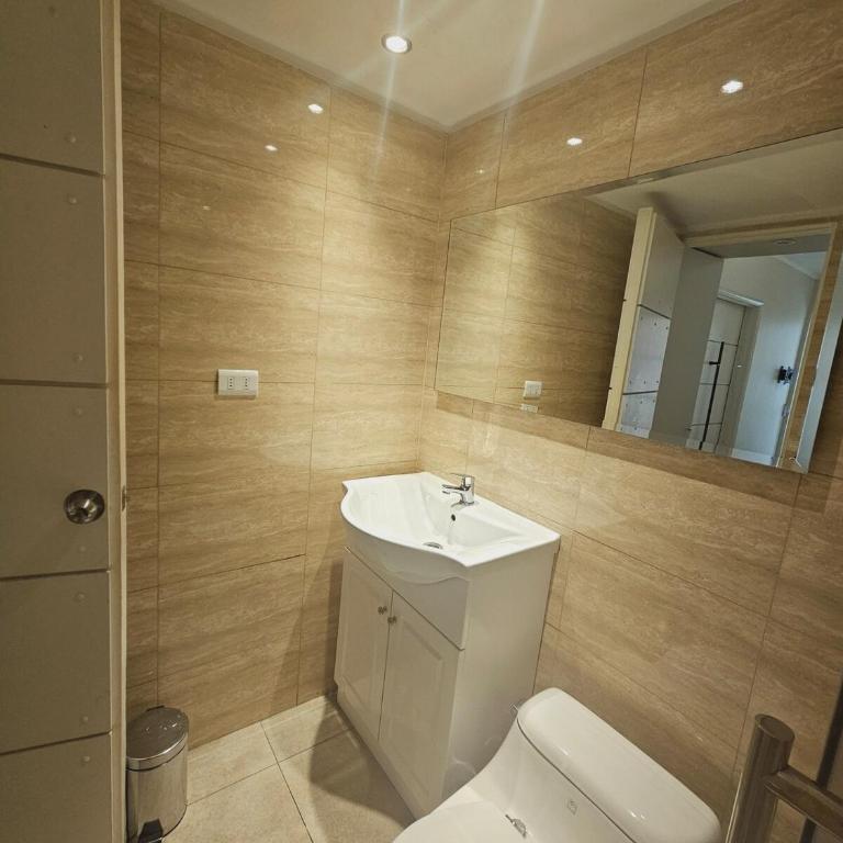 Tu Refugio en el Paseo Estado - One-Bedroom Apartment - 11