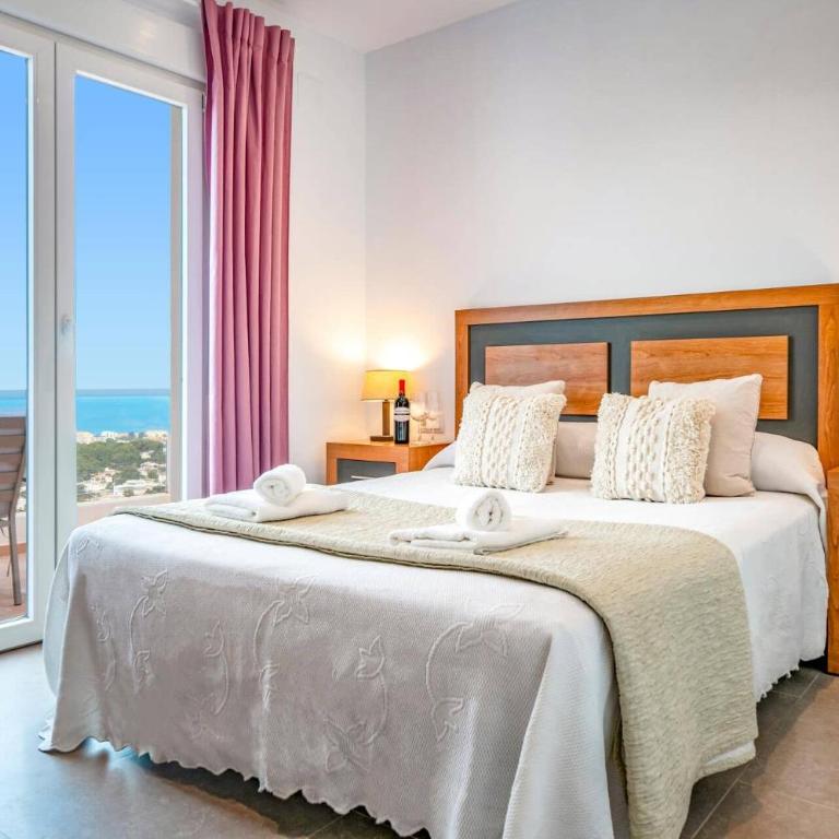 Villa Balconet by Villa Plus - Villa - 8