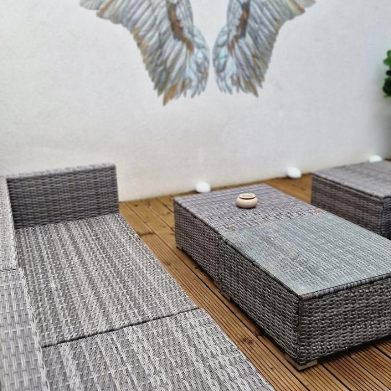 AUXBRG Premium Apartment Augsburg mit 3 Schlafzimmern & XL-Terrasse - Three-Bedroom Deluxe Apartment - 40