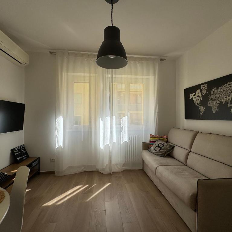 Apartment Cinecittà - Metro A Lucio Sestio - 15 min to center - One-Bedroom Apartment - 12