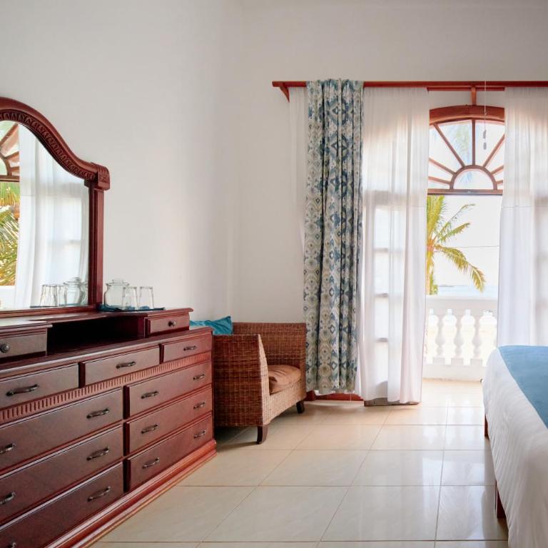 Hotel Albemarle - Habitación Doble Deluxe con vistas al mar - 28