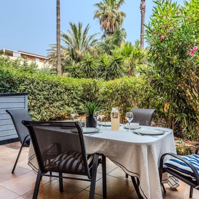 Saint Raphael appartement 4 étoiles neuf en rez de jardin privatif - Appartamento con 2 Camere da Letto - 31