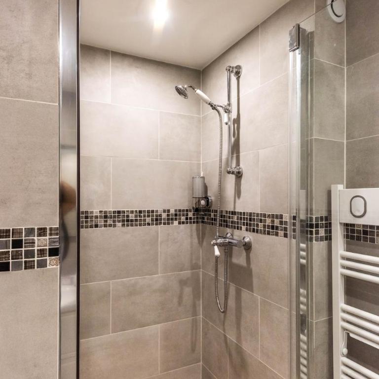 Saint Raphael appartement 4 étoiles neuf en rez de jardin privatif - Appartamento con 2 Camere da Letto - 36