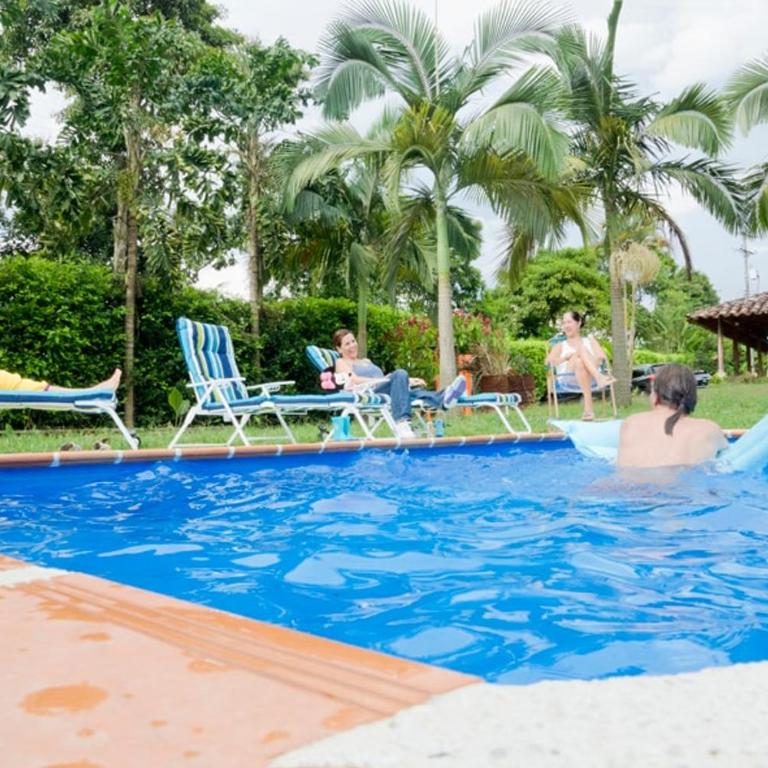 Beautiful and comfortable estate for 10 people from 450,000 - Chalet - 19