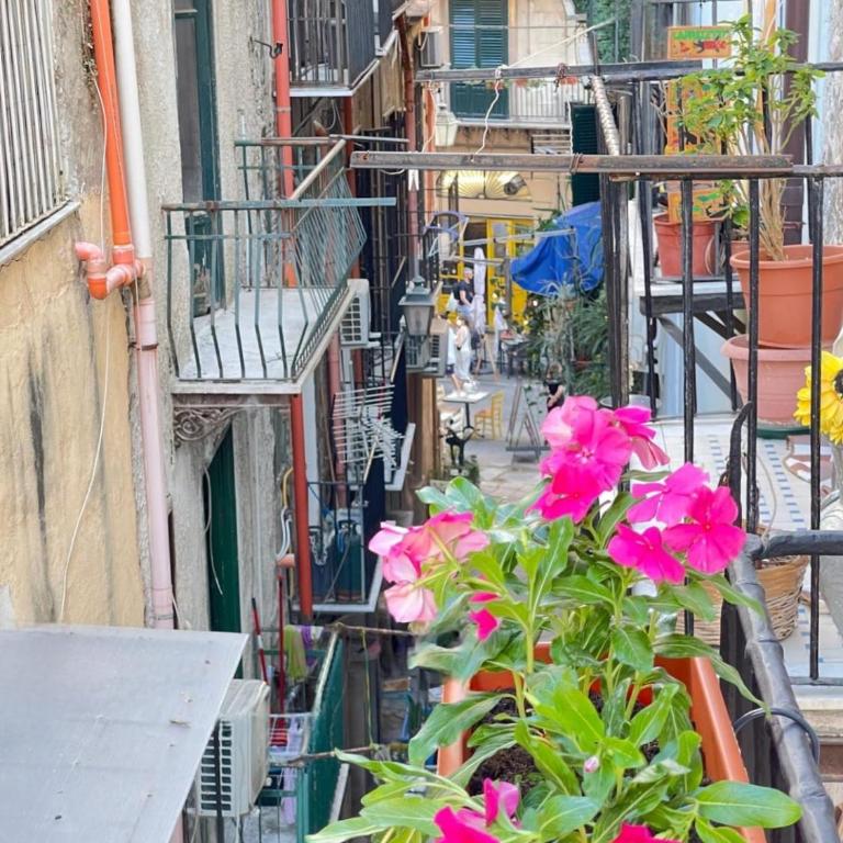 Bìfara Rooms - Double Room with Balcony - 10