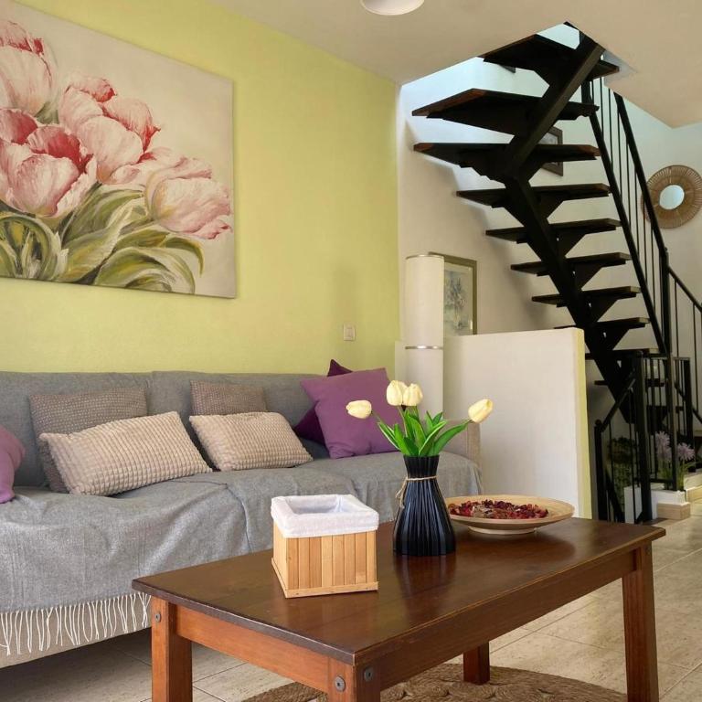 Apartment in Tenerife with Sea Views - Two-Bedroom Holiday Home - 4