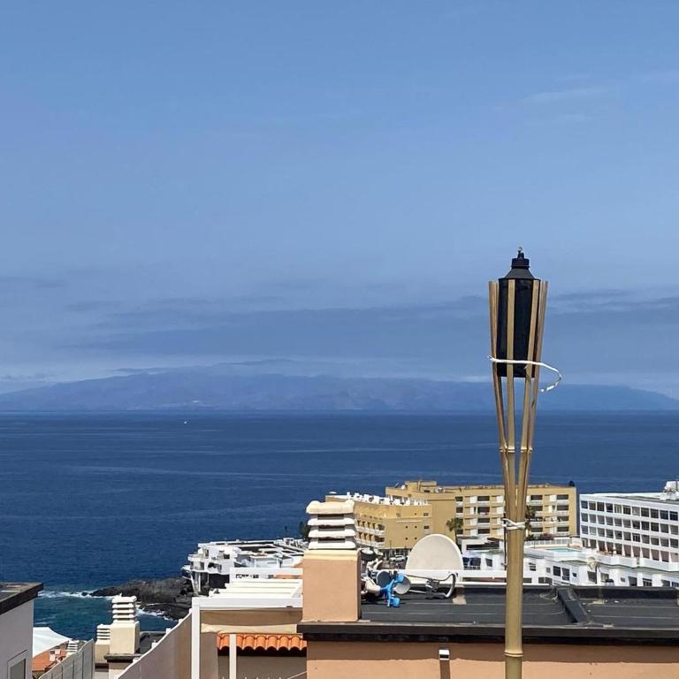 Apartment in Tenerife with Sea Views - Two-Bedroom Holiday Home - 30