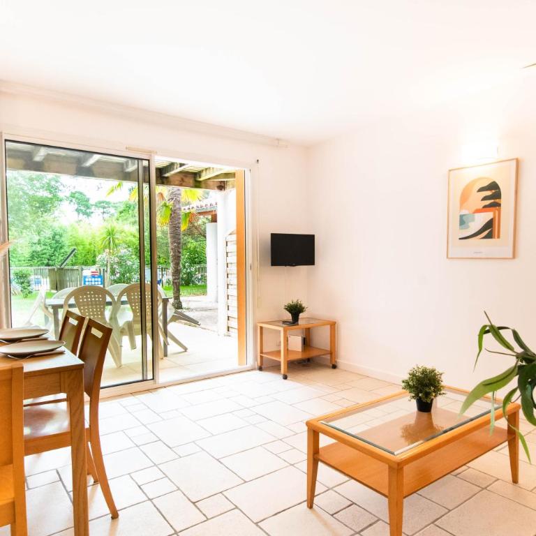 Appartement 52 4-6 personnes plages à pied - Apartamento de 2 dormitorios con terraza - 2