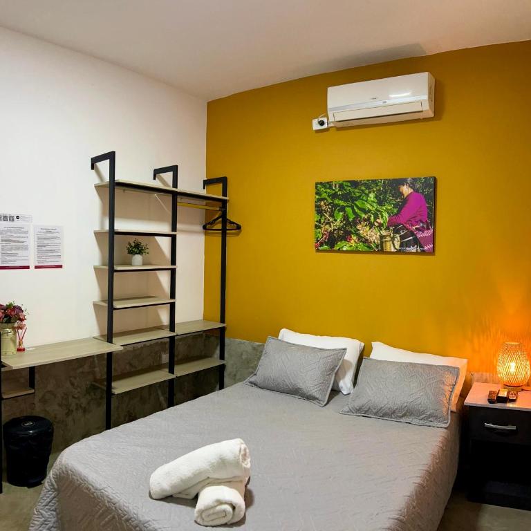 Nómada22 -Hostal moderno en el centro de Neiva - Habitación Doble - 3