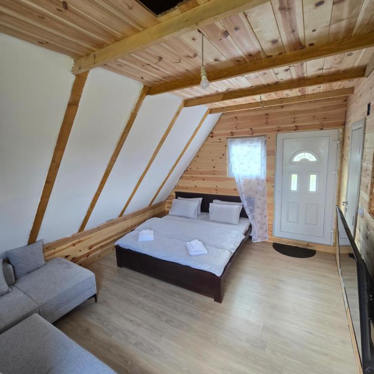 Durmitor Viewpoint - Superior Chalet - 2