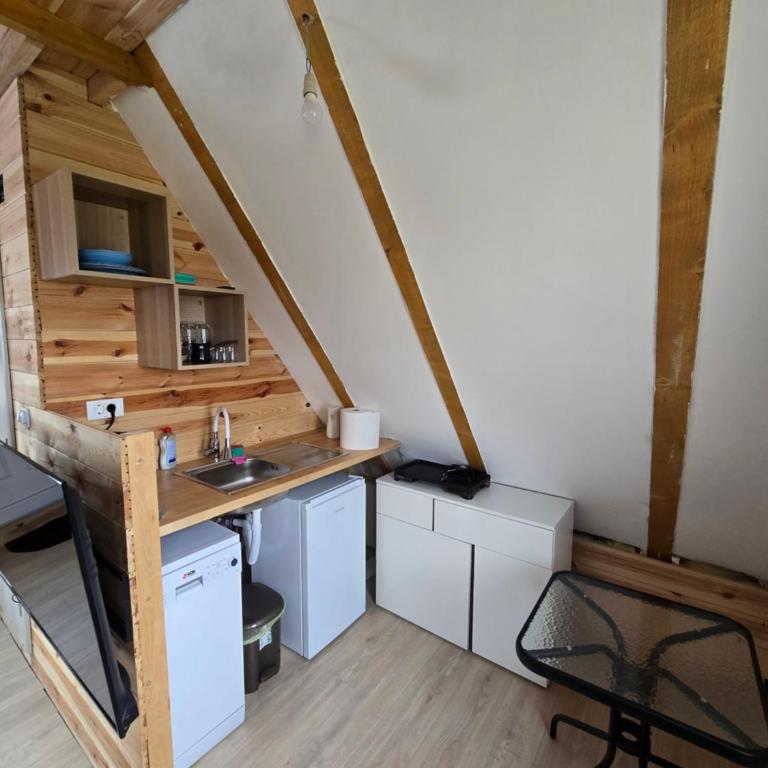 Durmitor Viewpoint - Superior Chalet - 3