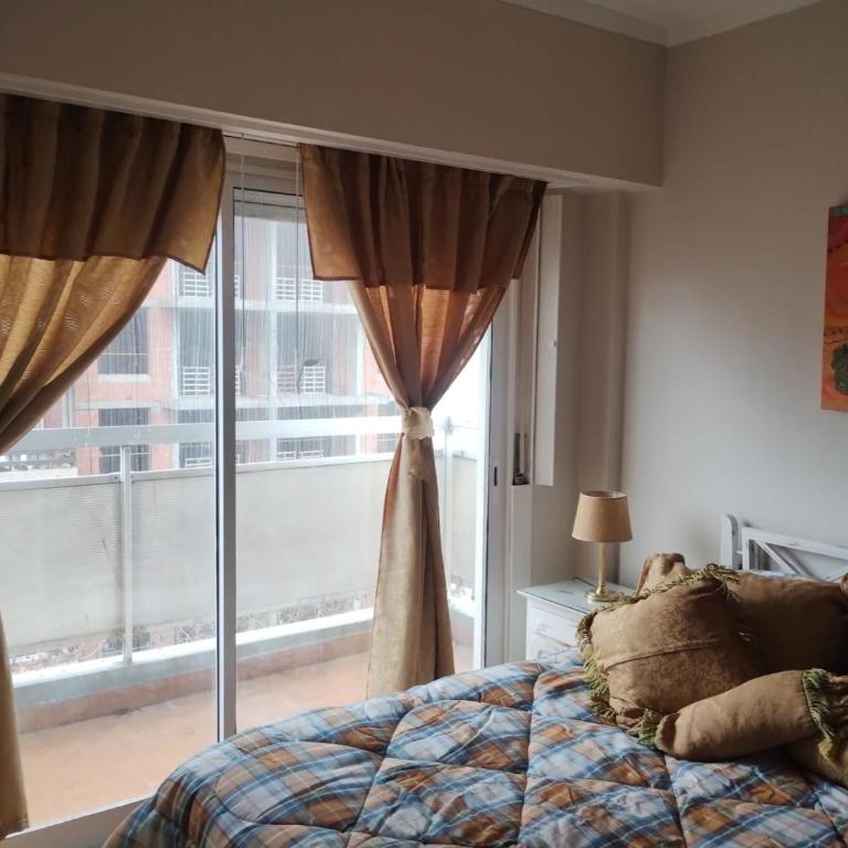 Departamento Mar del Plata Costa - One-Bedroom Apartment with Balcony - 1
