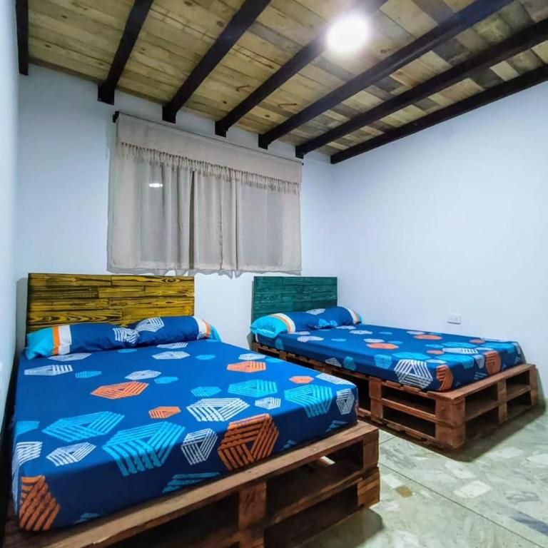 Habitación Natural Casalegre - Habitación Doble con baño privado externo - 2 camas - 2