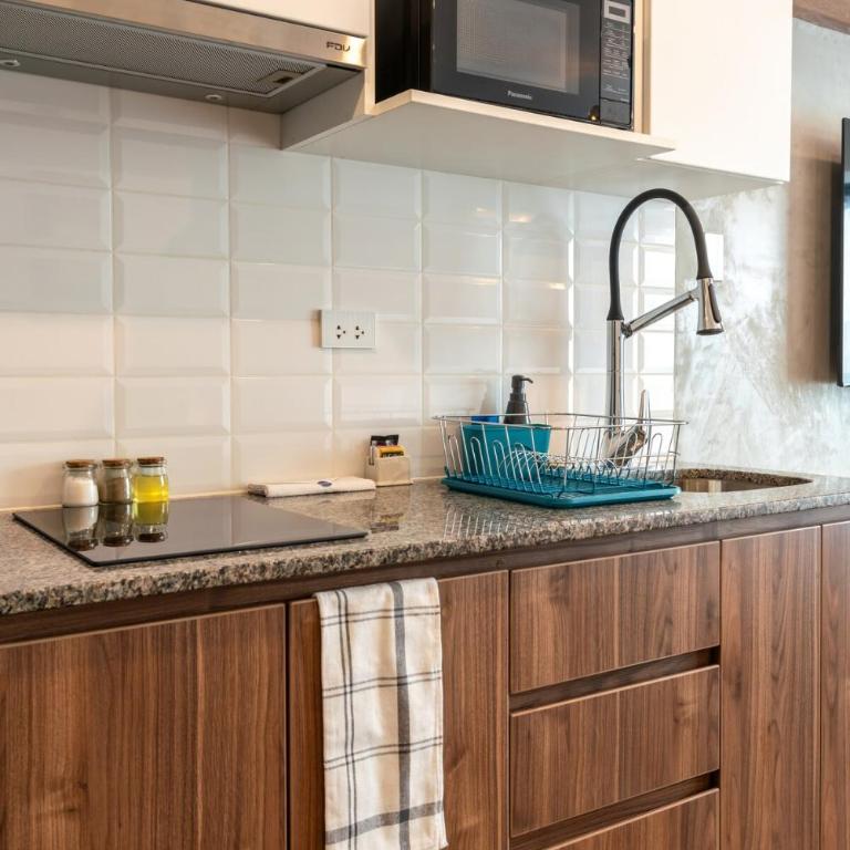 Ejército City Lofts & Apartments by Geko - One-Bedroom Apartment with Balcony - 21