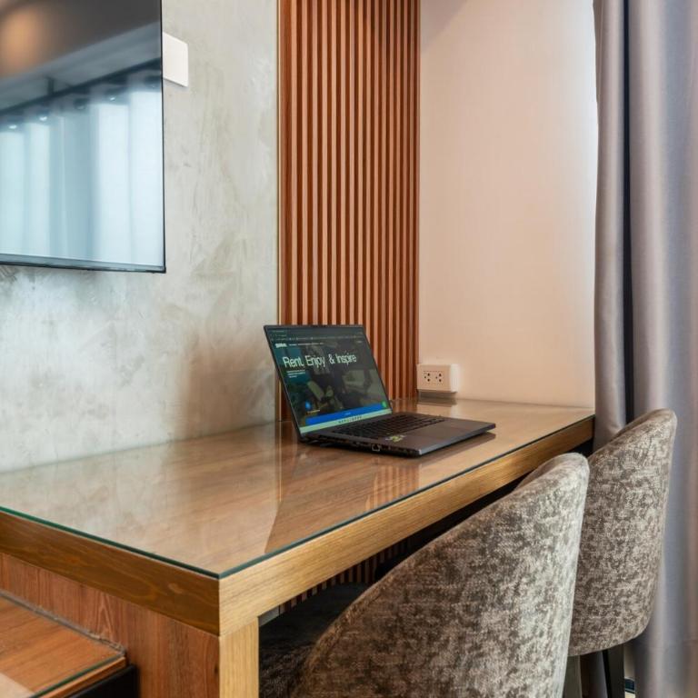 Ejército City Lofts & Apartments by Geko - One-Bedroom Apartment with Balcony - 7