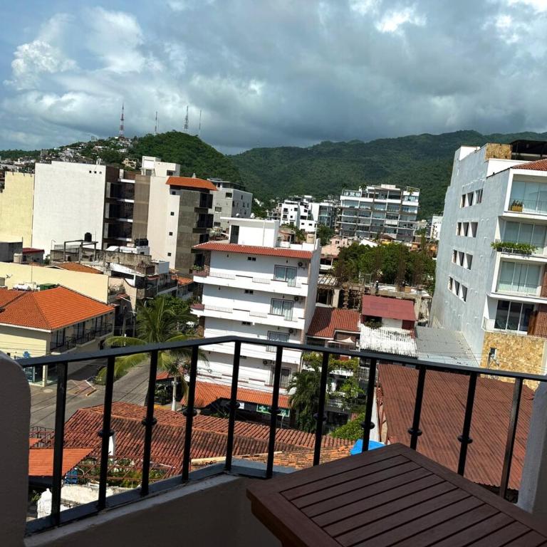Casa Brisa - Two-Bedroom Apartment - 13