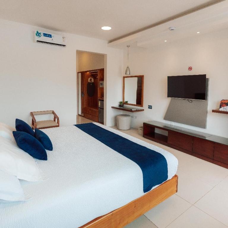 Hotel Ninfa - Habitación Deluxe con cama extragrande - 2