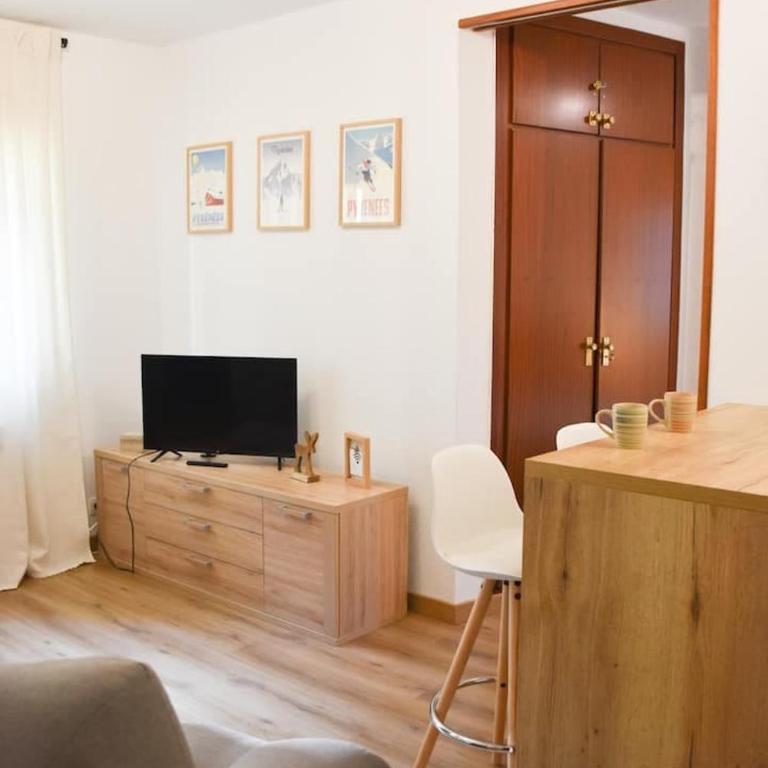 Madriu, hermoso studio a pie de pistas en Pas de la Casa - Apartment mit 1 Schlafzimmer - 1