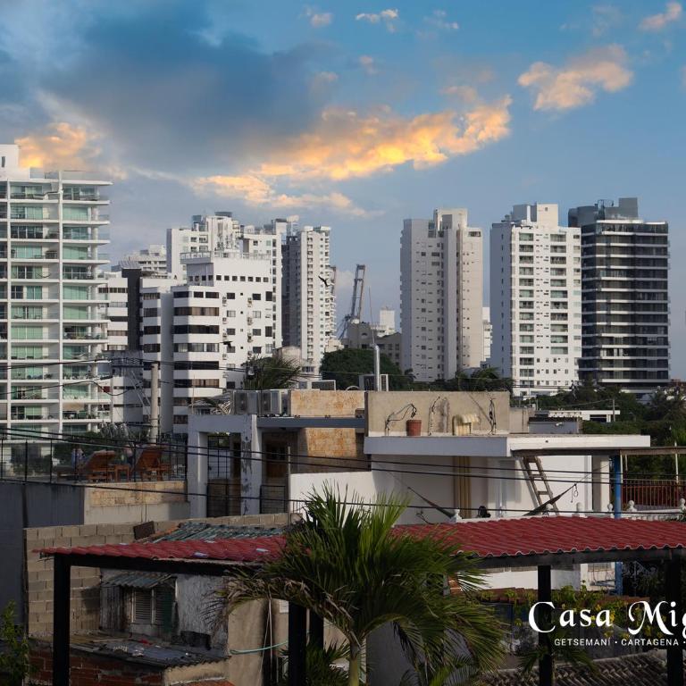 Casa Migueli, exclusiva casa con jacuzzi en terraza - Three-Bedroom House - 21