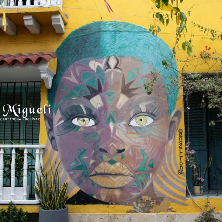 Casa Migueli, exclusiva casa con jacuzzi en terraza - Three-Bedroom House - 28