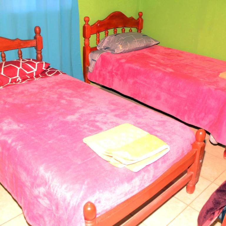 Las Moras - Habitación Cuádruple con baño privado - 13