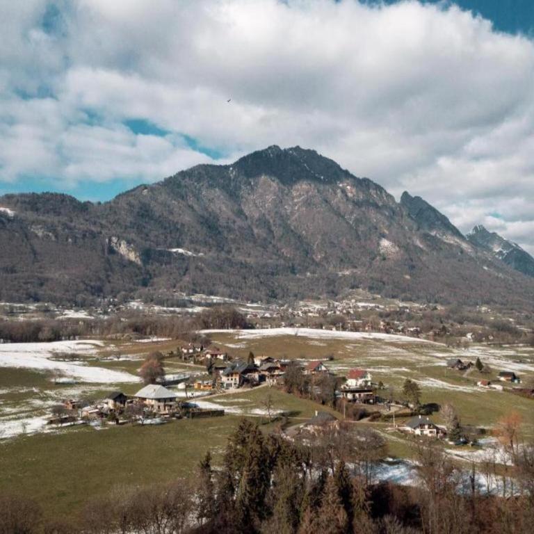 Mansion in Albertville near Ski Slopes - Maison de Vacances Six Chambres - 30