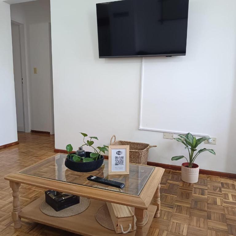 Tu Hogar en Trelew II Céntrico y Hogareño - Two-Bedroom Apartment - 12