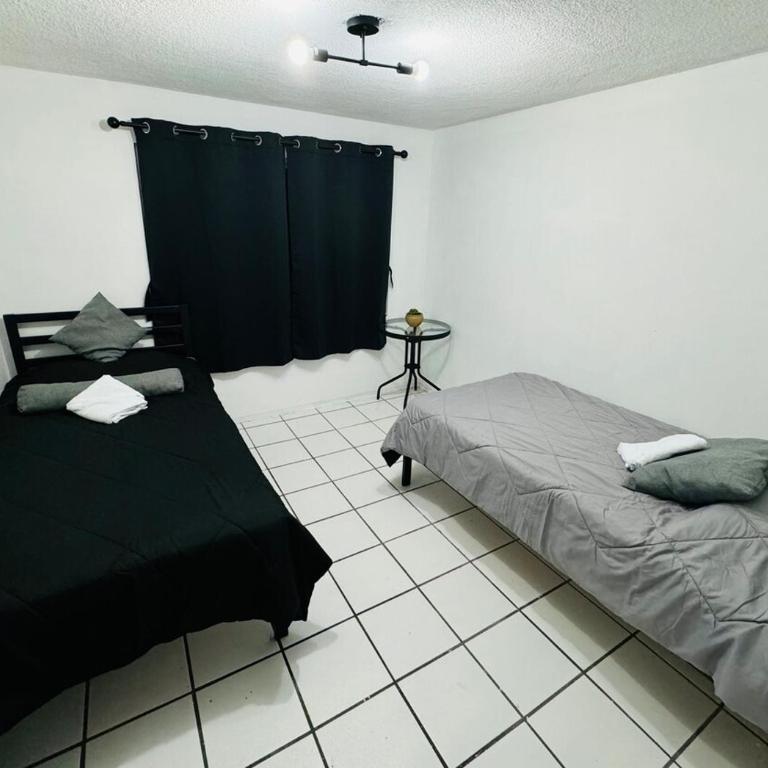 Departamento amplio y remodelado en Guadalajara - Apartamento de 3 dormitorios - 6