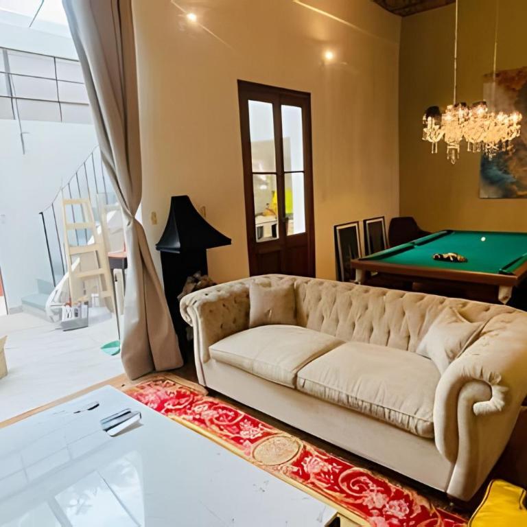 Great house w/ private terrace BBQ & Jacuzzi - Villa de 3 dormitorios - 7