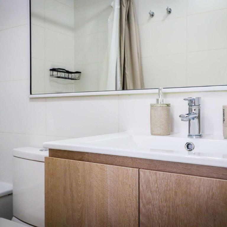 HOM I A Estrenar Luminoso Depto 3PAX con Terraza - Apartamento - 16