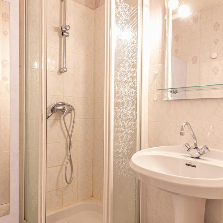 Studio lumineux 2* pour 3 pers, proche remontées, balcon - Estudio - 4