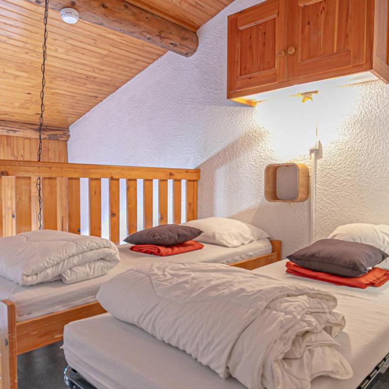 Appartement mezzanine pour 4 pers, proche des remontées - FR-1-840-45 - Apartment - 4